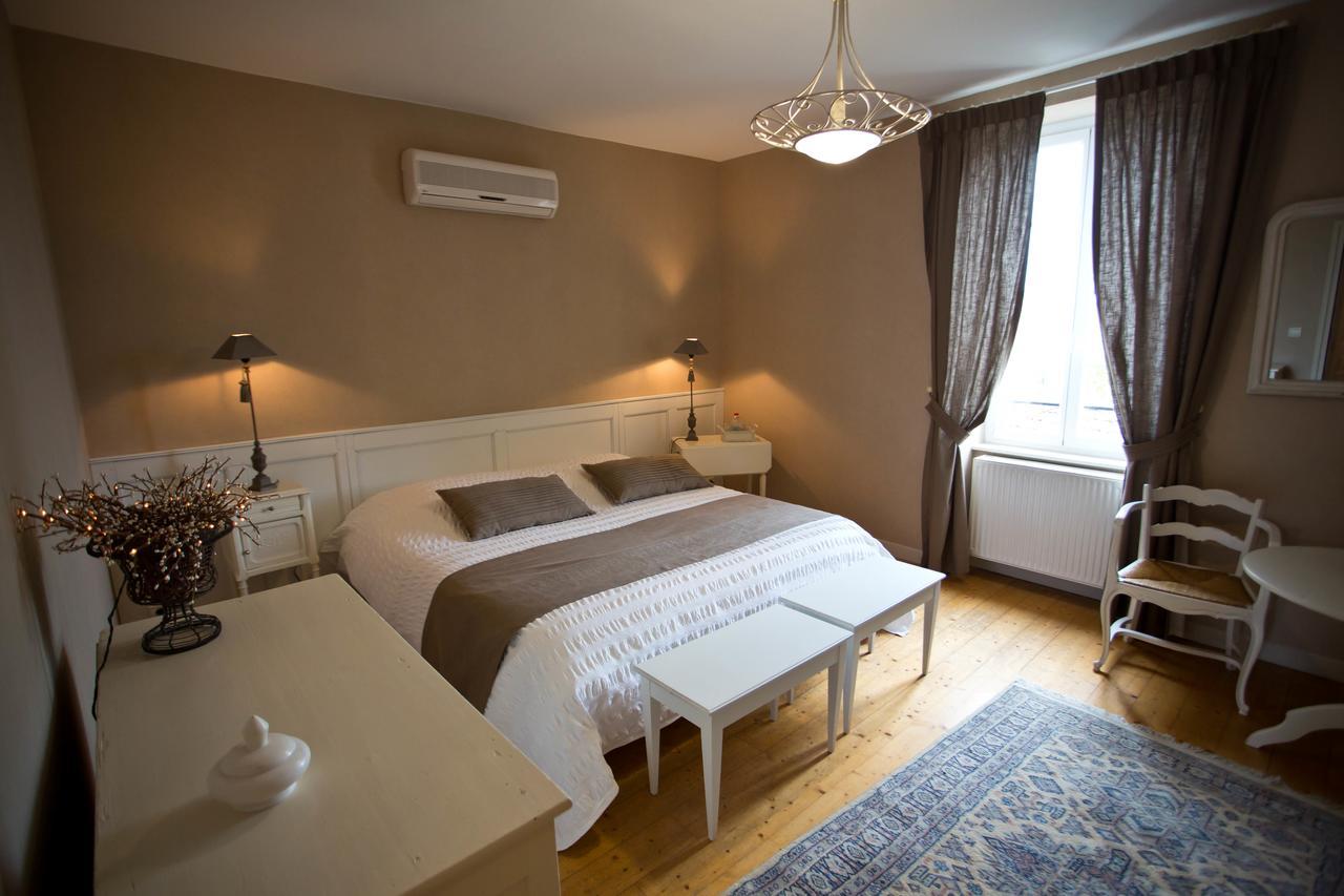 Domaine Violot-Guillemard Bed & Breakfast Pommard Bagian luar foto