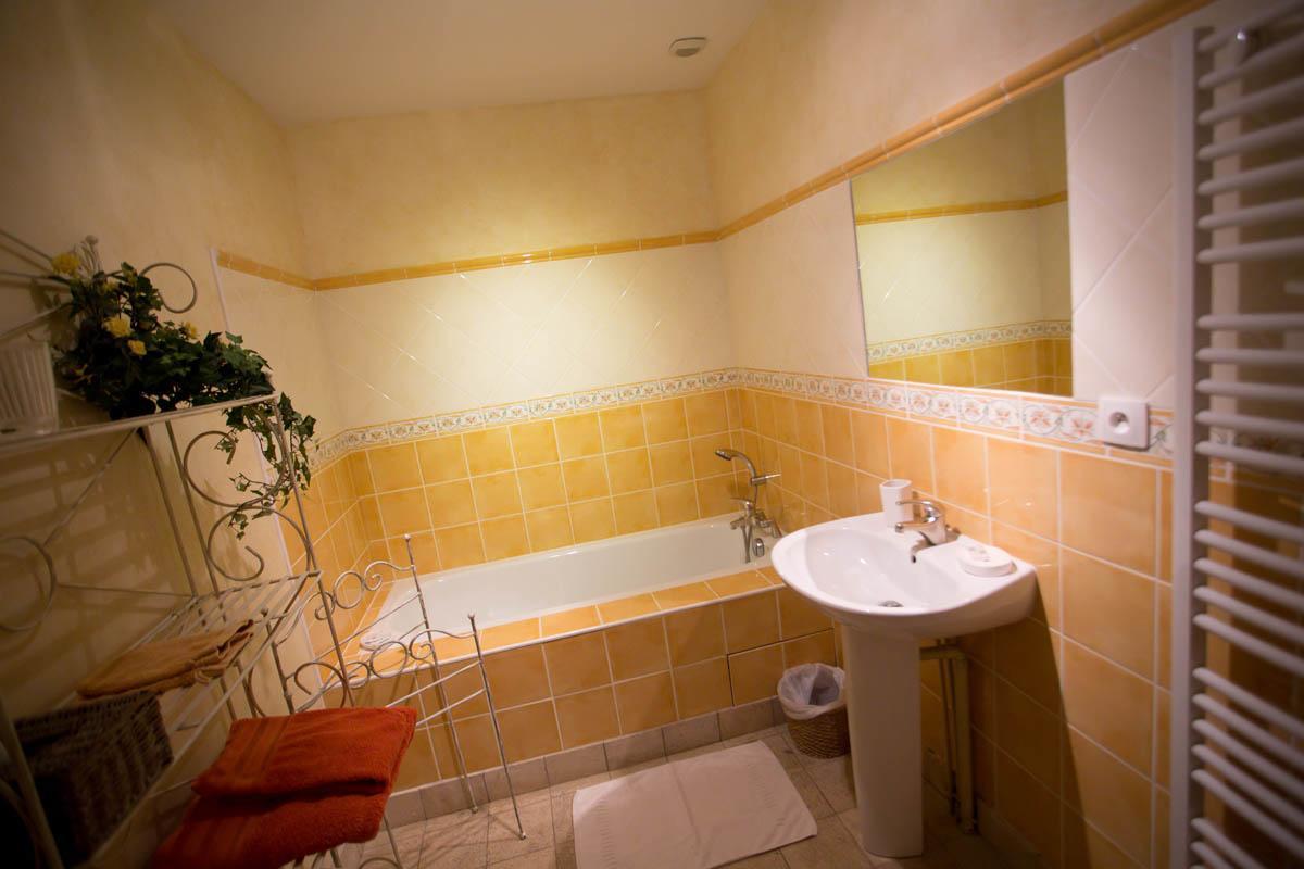 Domaine Violot-Guillemard Bed & Breakfast Pommard Bagian luar foto
